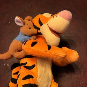 Bouncing tigger and roo toy